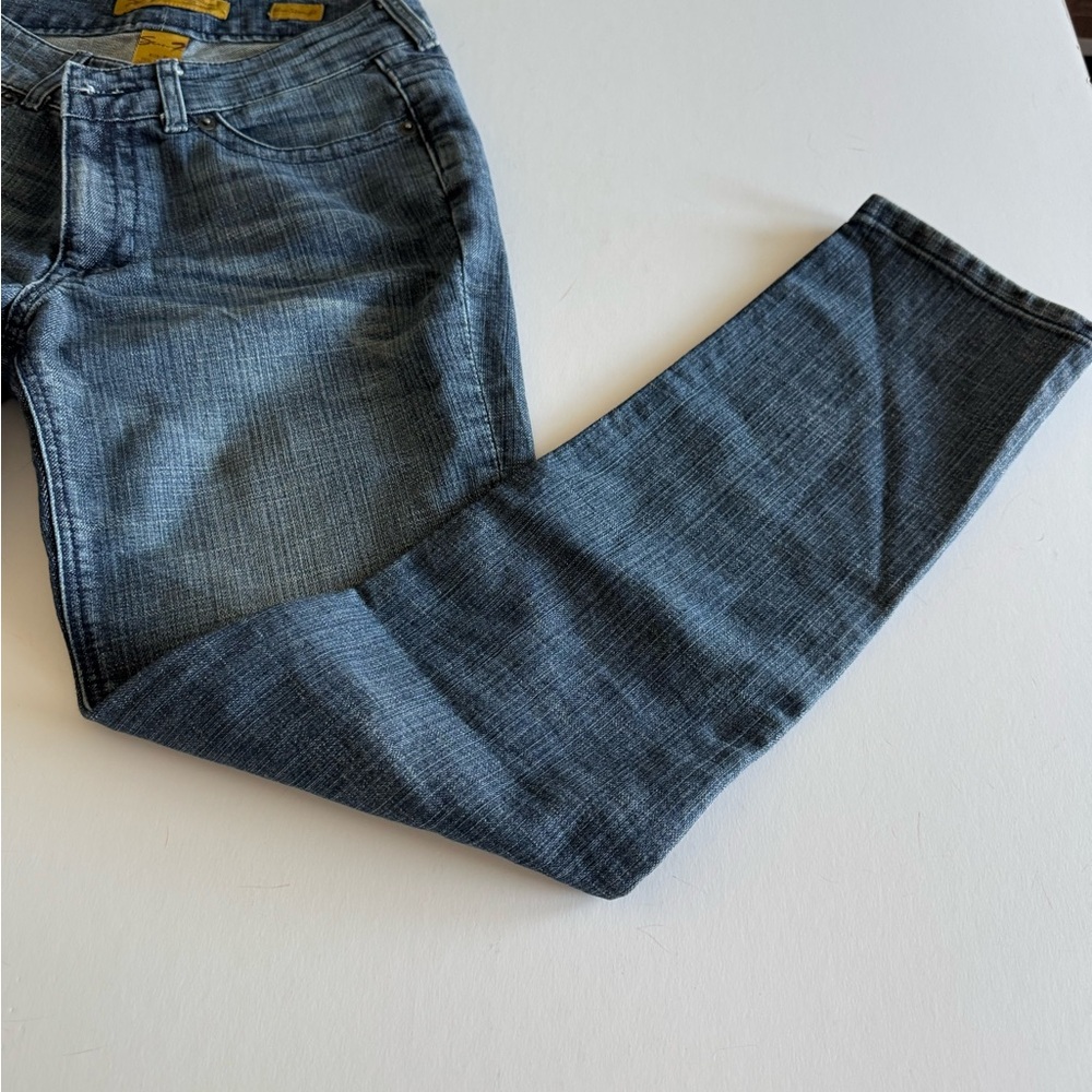 Seven Jeans, 6, Slim Straight, 29” inseam, Rise 9”, Dark Denim, Like New - Picture 3 of 5